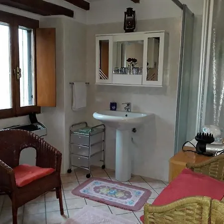 Casa Del Ghiro بردي